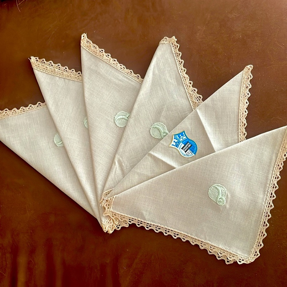 Made In Italy Elegant Cream Linen Blend Lace Trim Doilies Set of 6 NWT